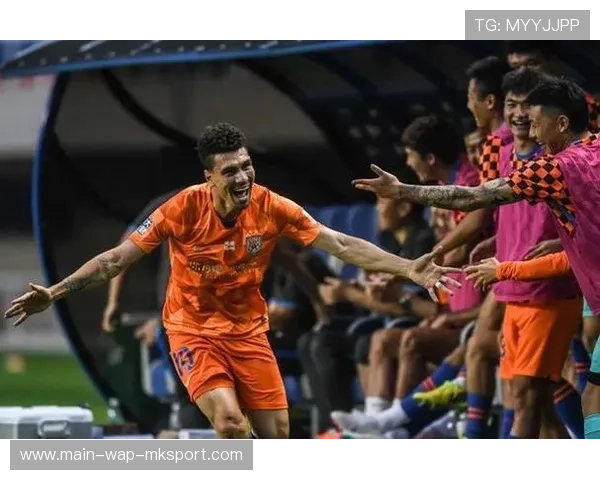 战术文件泄露致对手调整，教练组急于修补漏洞