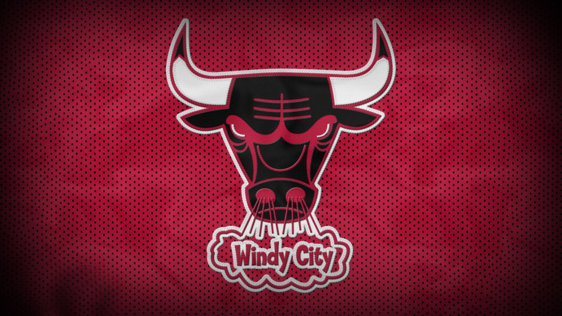 夜间头灯林道赛 成串灯光如萤火虫般穿梭树林